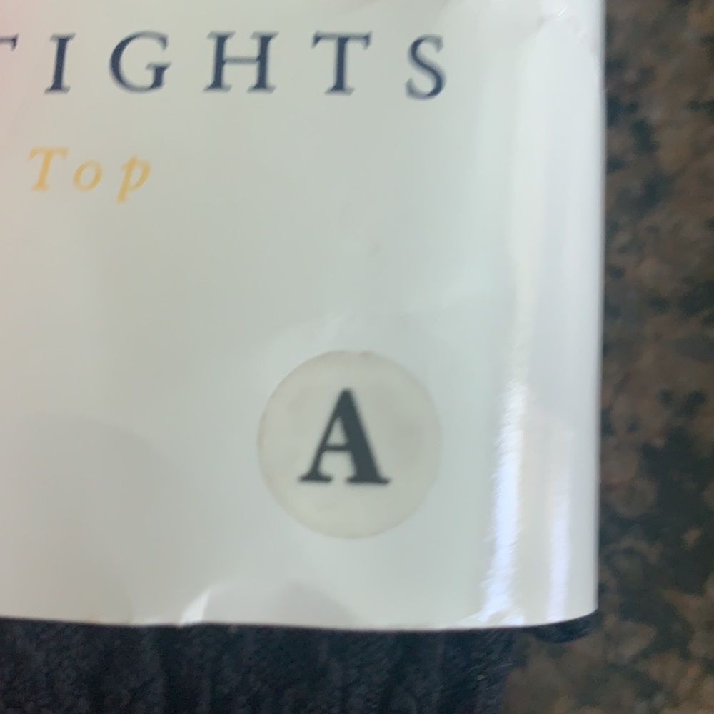 One pair spanx one hose 1 tights - Picture 12 of 14